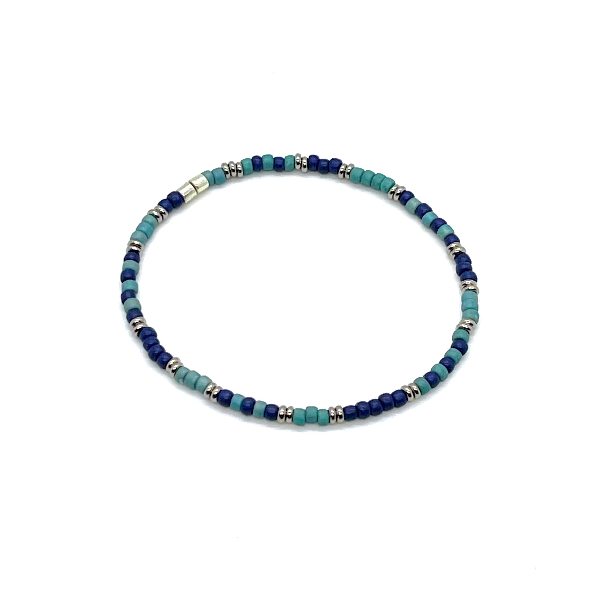 Blue and silver tone glass seed bead thin stretch bracelet for men.